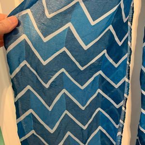 Blue Chevron Pattern Scarf NWT